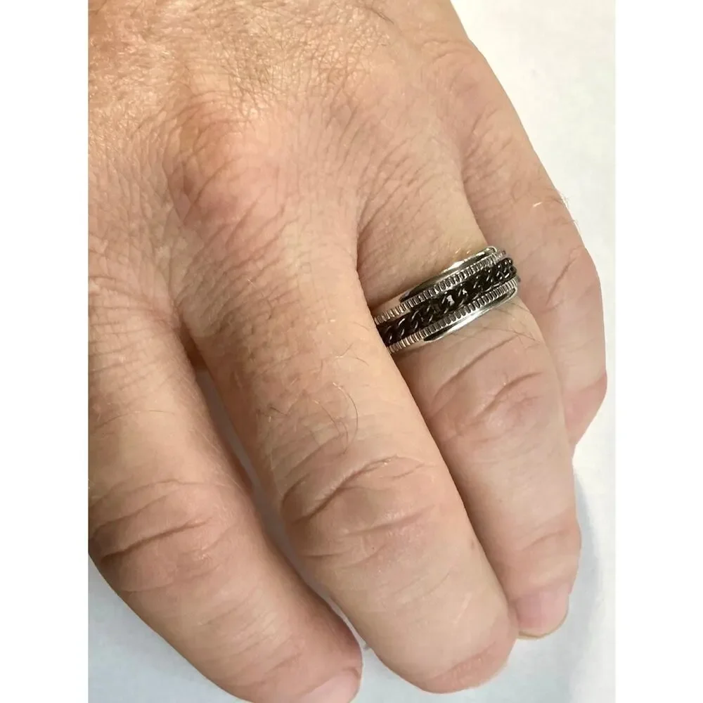 Black PVD Chain Center Spinner and Diacut Lined Stainless Steel Ring size 13